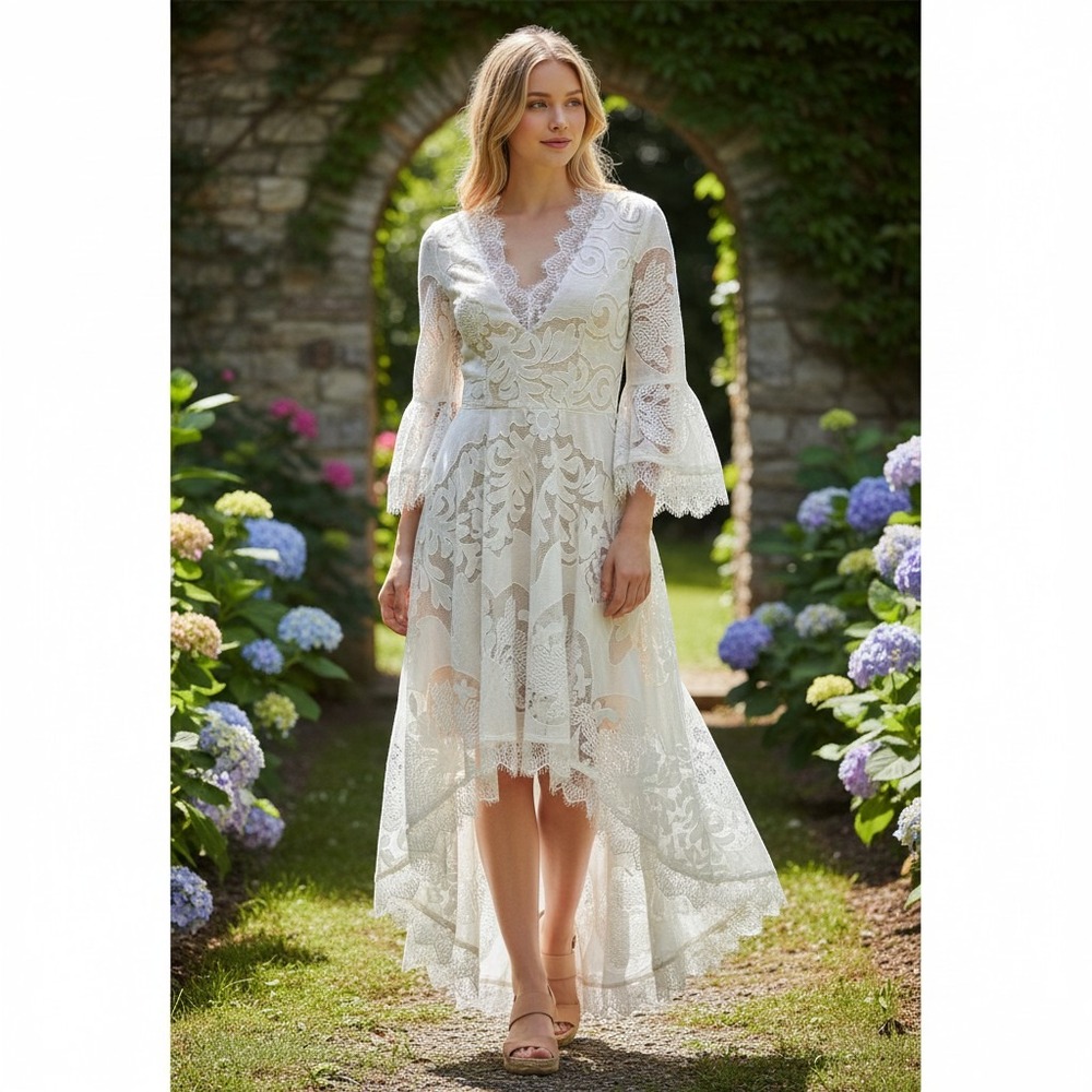 Selfie Leslie Womens XS High Low Dress White Lace Bell Sleeve V Neck Wedding NEW